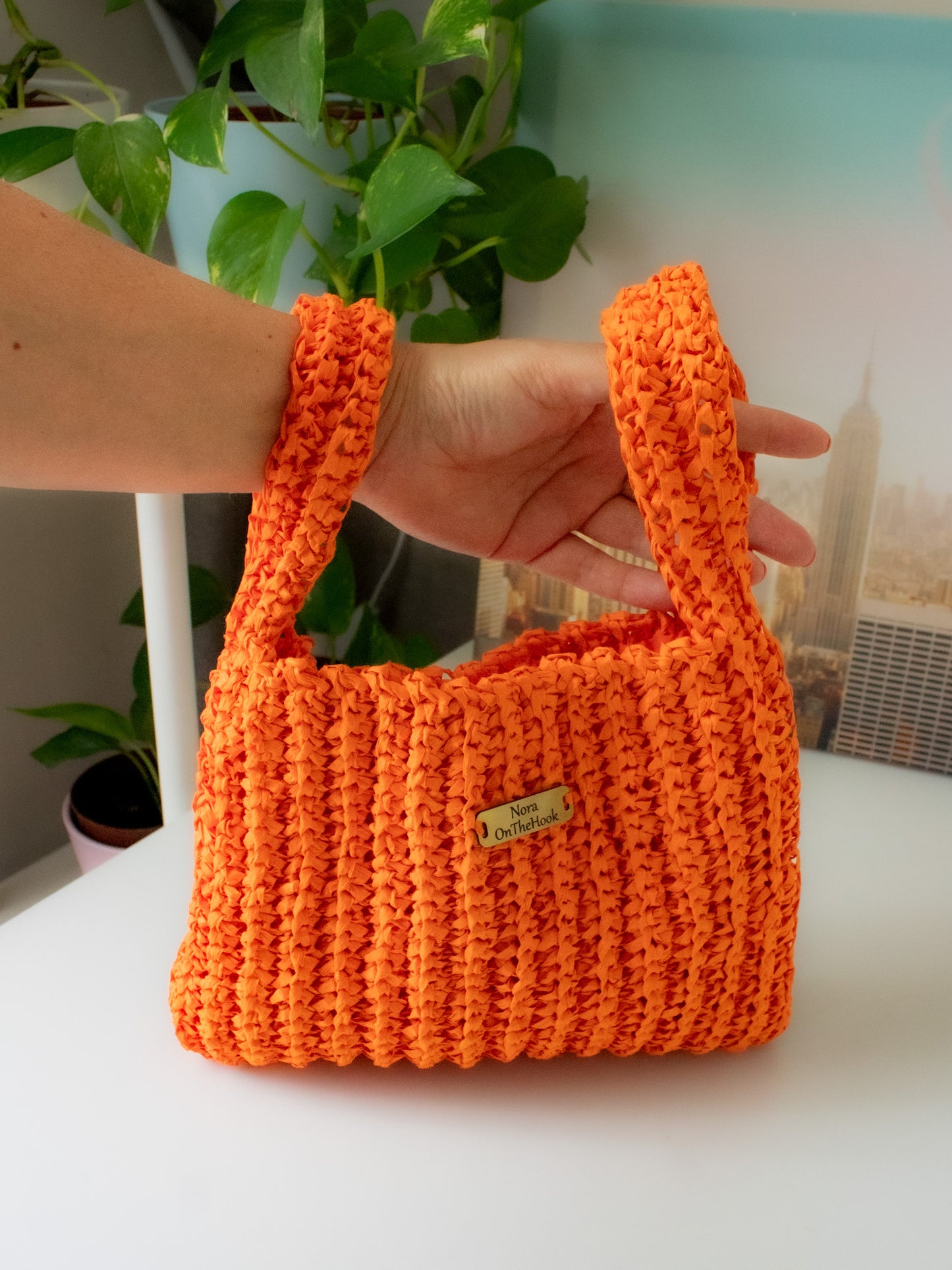 Raffia Wrist Handbag